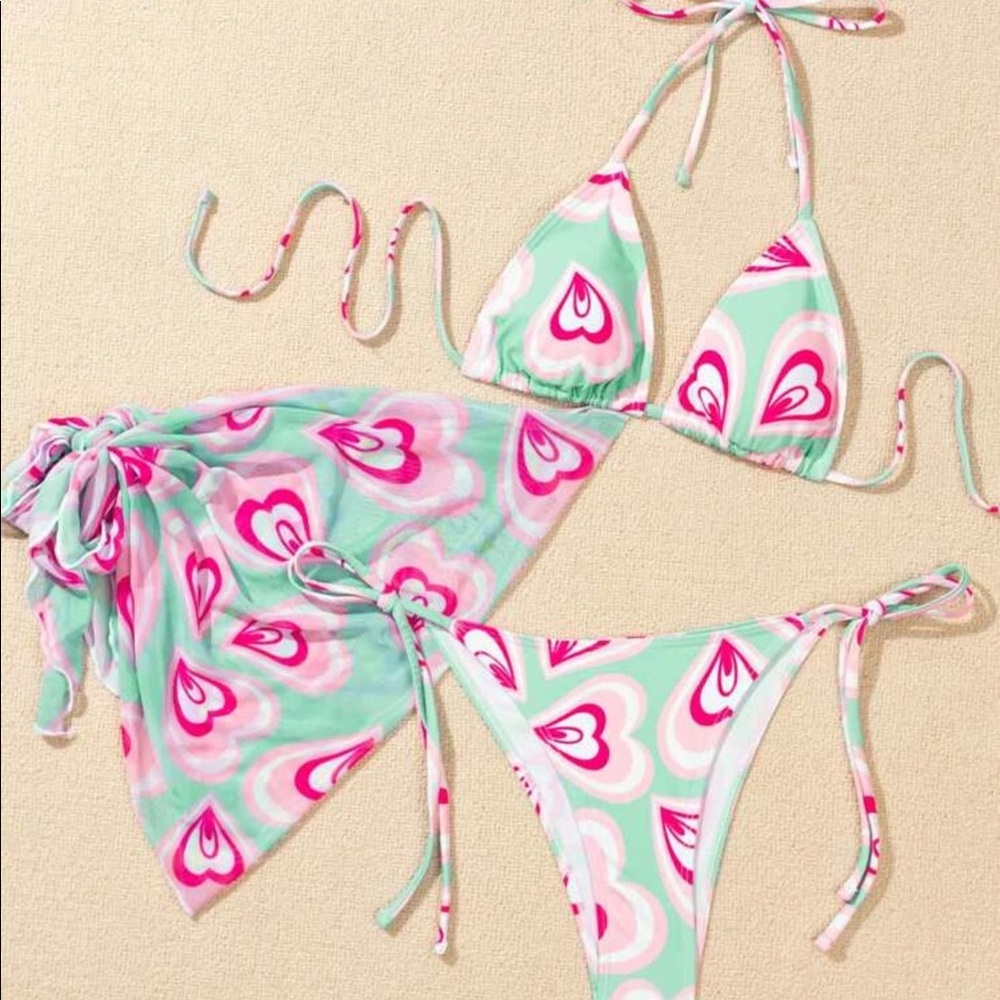 Three piece swimsuit